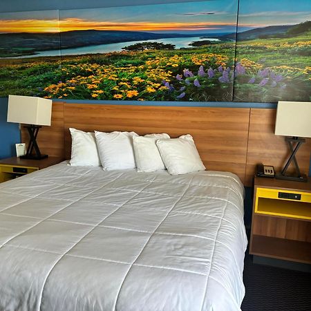 Days Inn & Suites By Wyndham Needles Exteriér fotografie