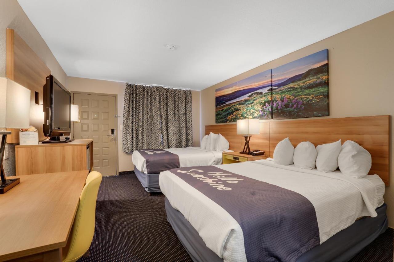 Days Inn & Suites By Wyndham Needles Exteriér fotografie