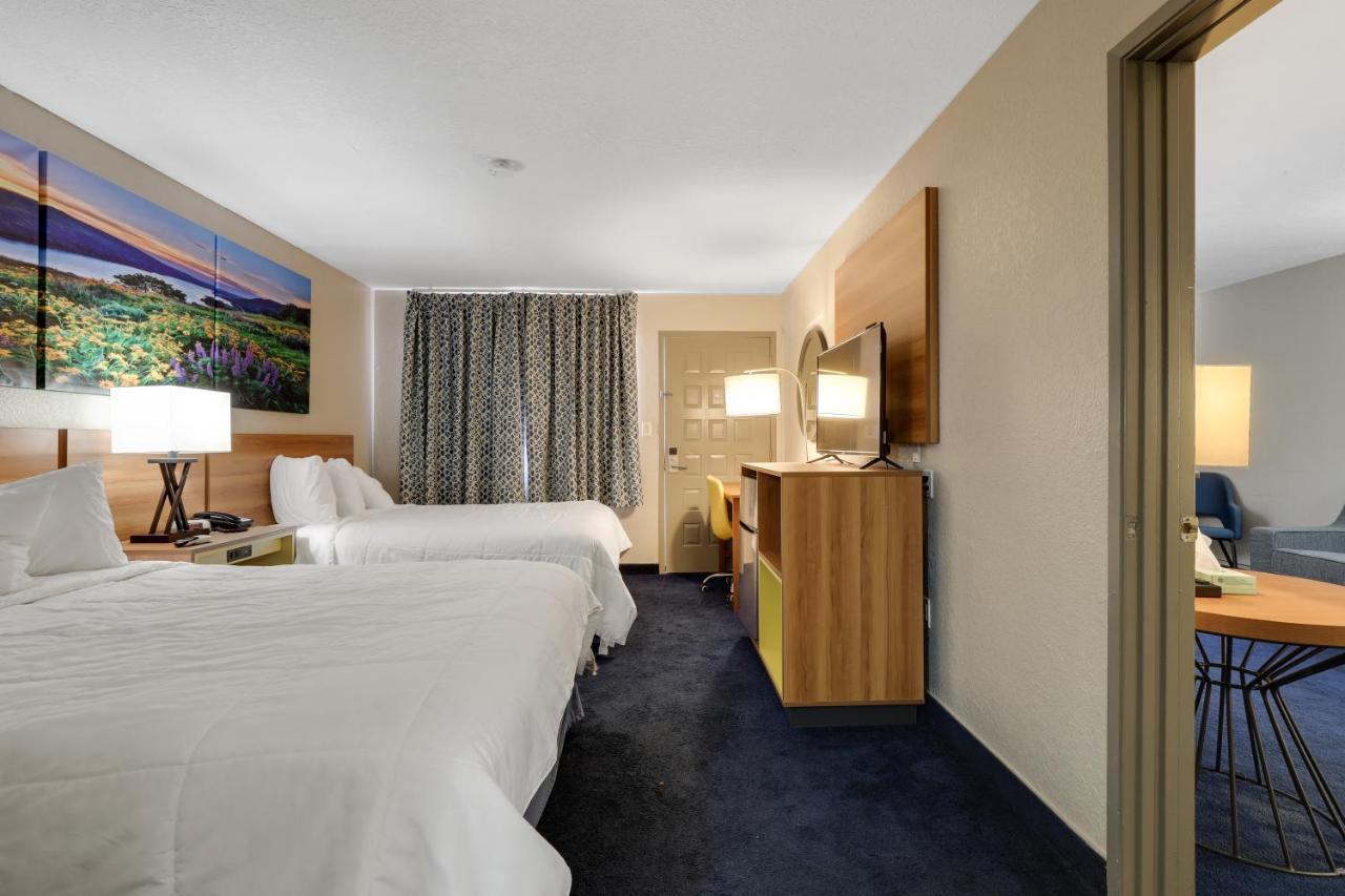 Days Inn & Suites By Wyndham Needles Exteriér fotografie