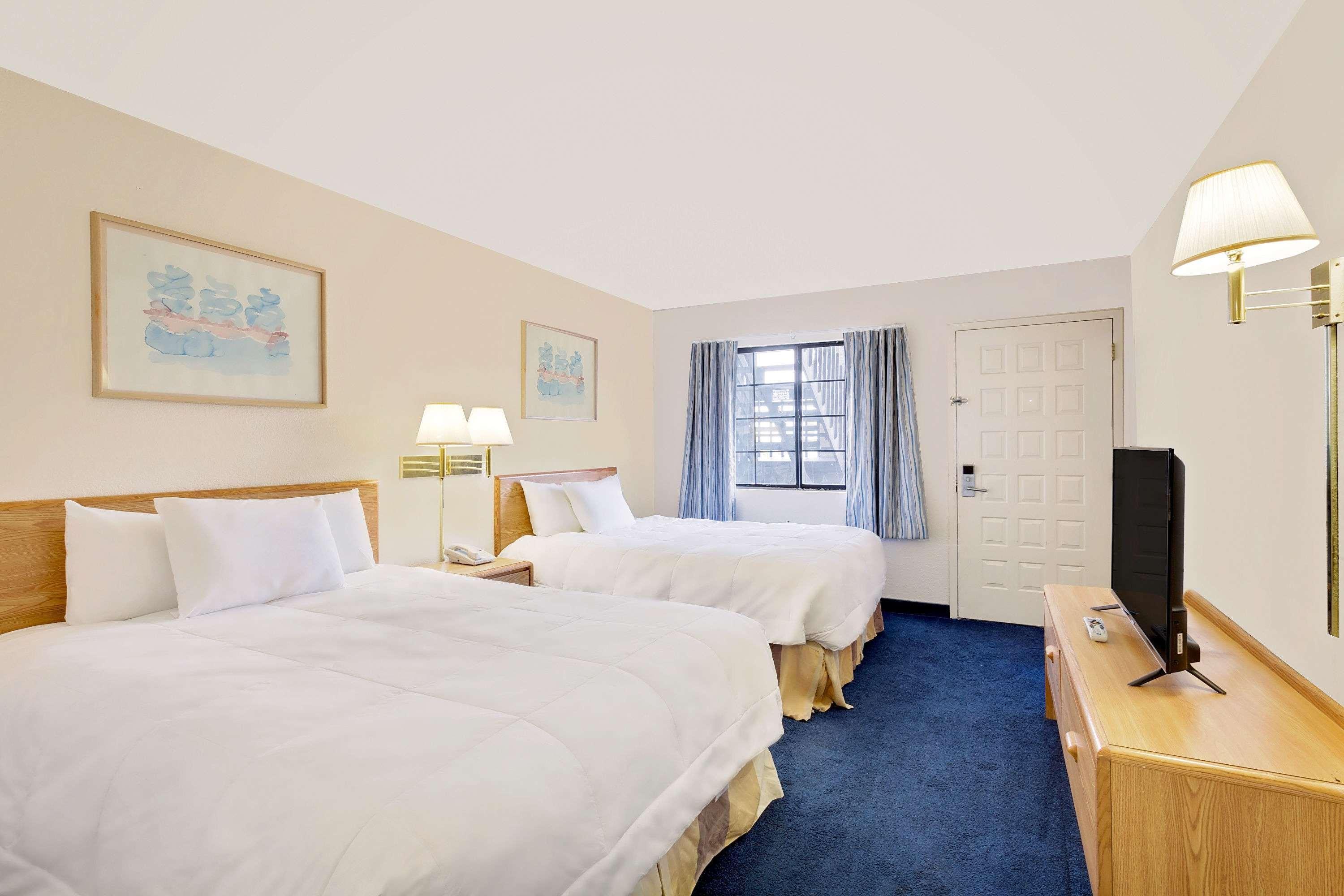 Days Inn & Suites By Wyndham Needles Exteriér fotografie