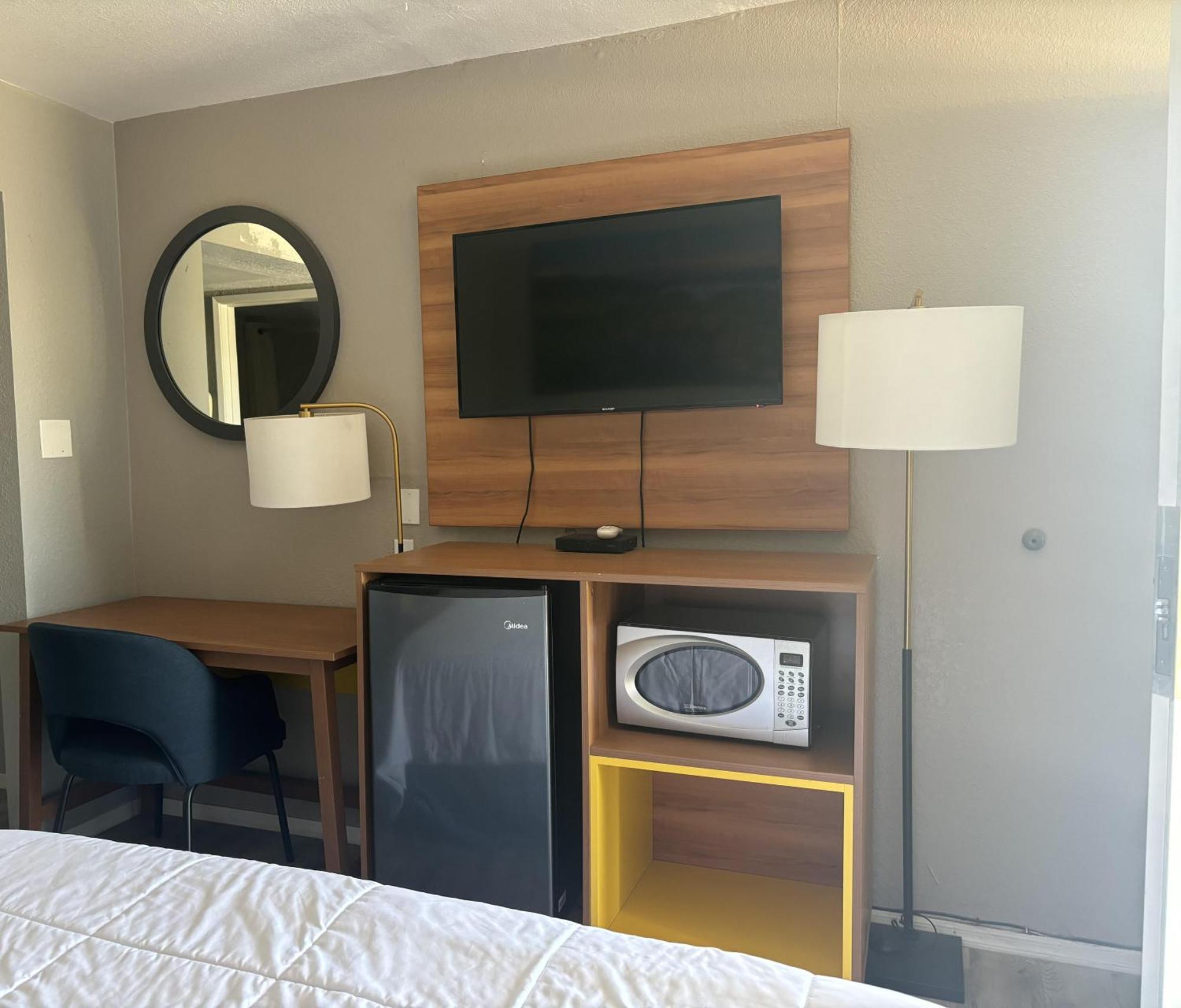 Days Inn & Suites By Wyndham Needles Exteriér fotografie