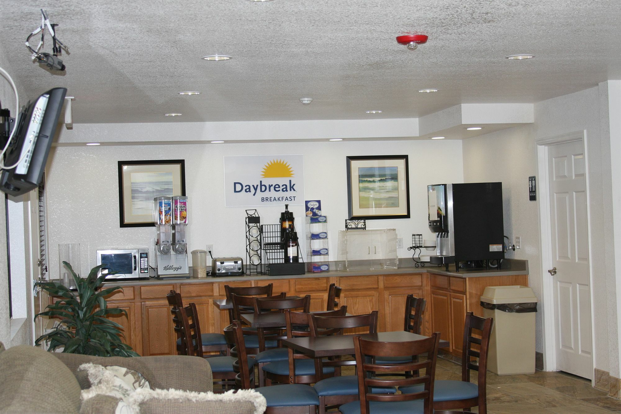 Days Inn & Suites By Wyndham Needles Exteriér fotografie